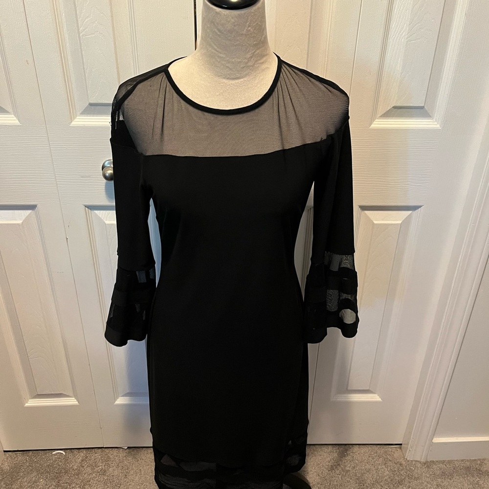 Frank Lyman size 8 Elegant Black Sheer Sleeve Dress